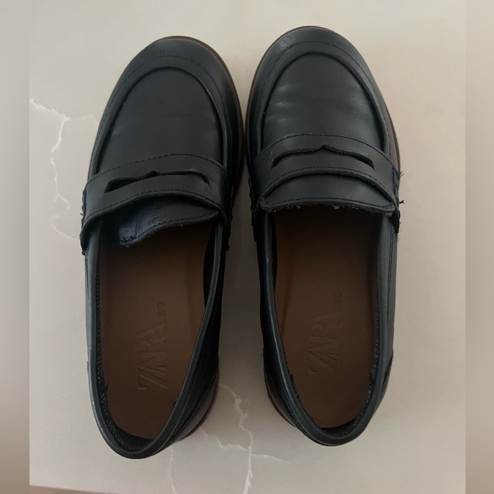 Zara boys leather loafers  size 12.5 US Navy Blue